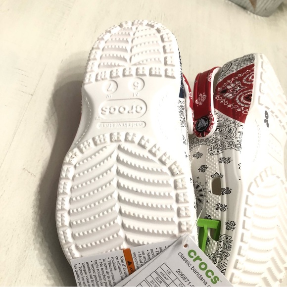 CROCS Classic Bandana White Multicolor Clogs Unisex Sz W7-M5 NWT - Picture 7 of 16